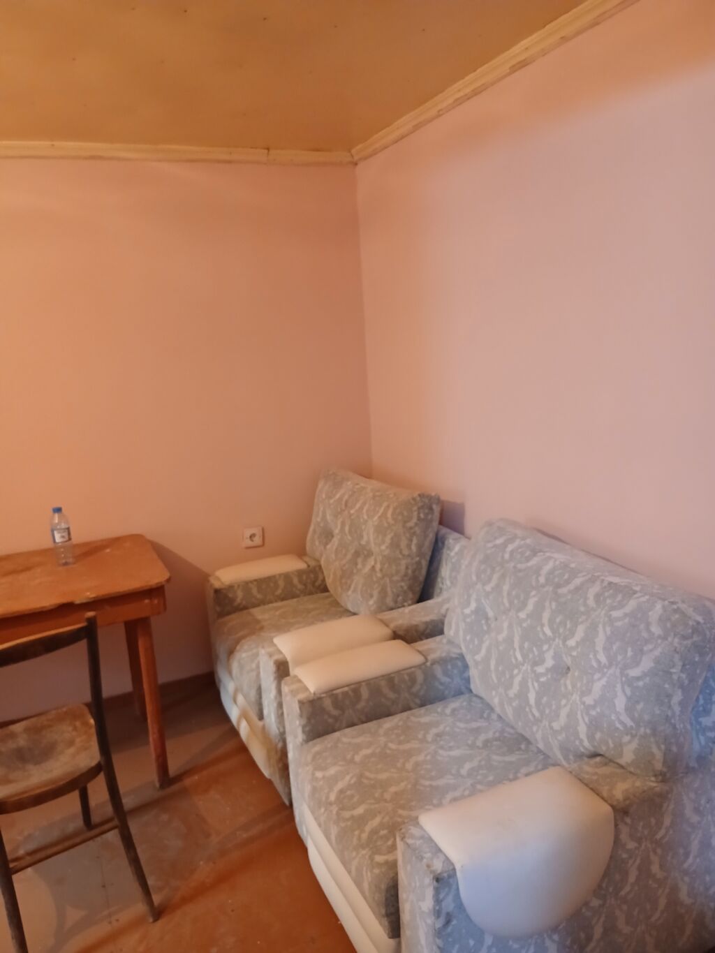 Mehdiabadda kommunal daxil 300 manata 2 otaqli ev kiraye verilir. Evdə — Daşınmaz əmlak, Mehdiabad (3)