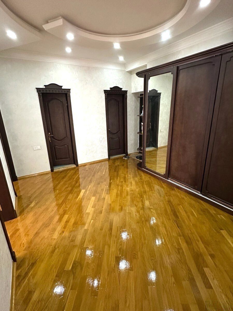 Satılır 3 otaqlı yeni tikili 160 m² — Mənzil, Bakı (6)