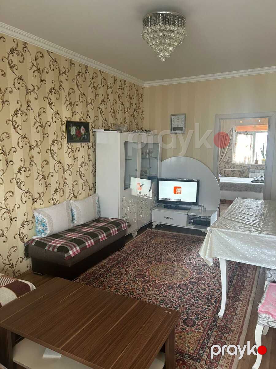 Satılır 2 otaqlı köhnə tikili 55 m² — Mənzil, Bakı