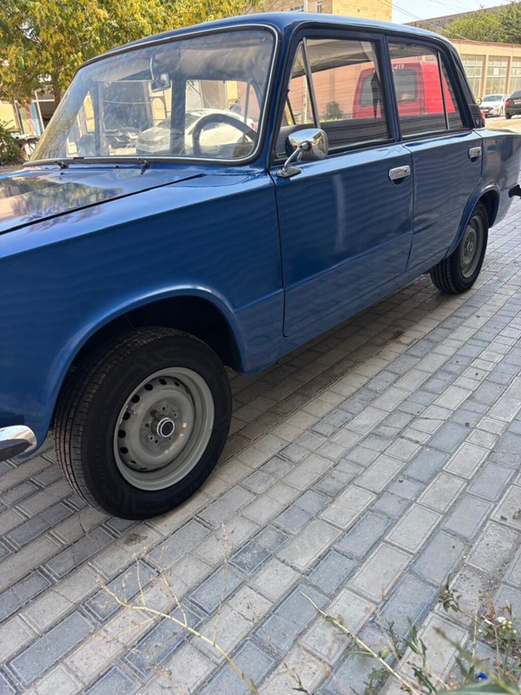 VAZ 21011, mavi rəng, sedan kuzov. Xüsusiyyətlər: - Klassik dairəvi — Avto, Şirvan (4)