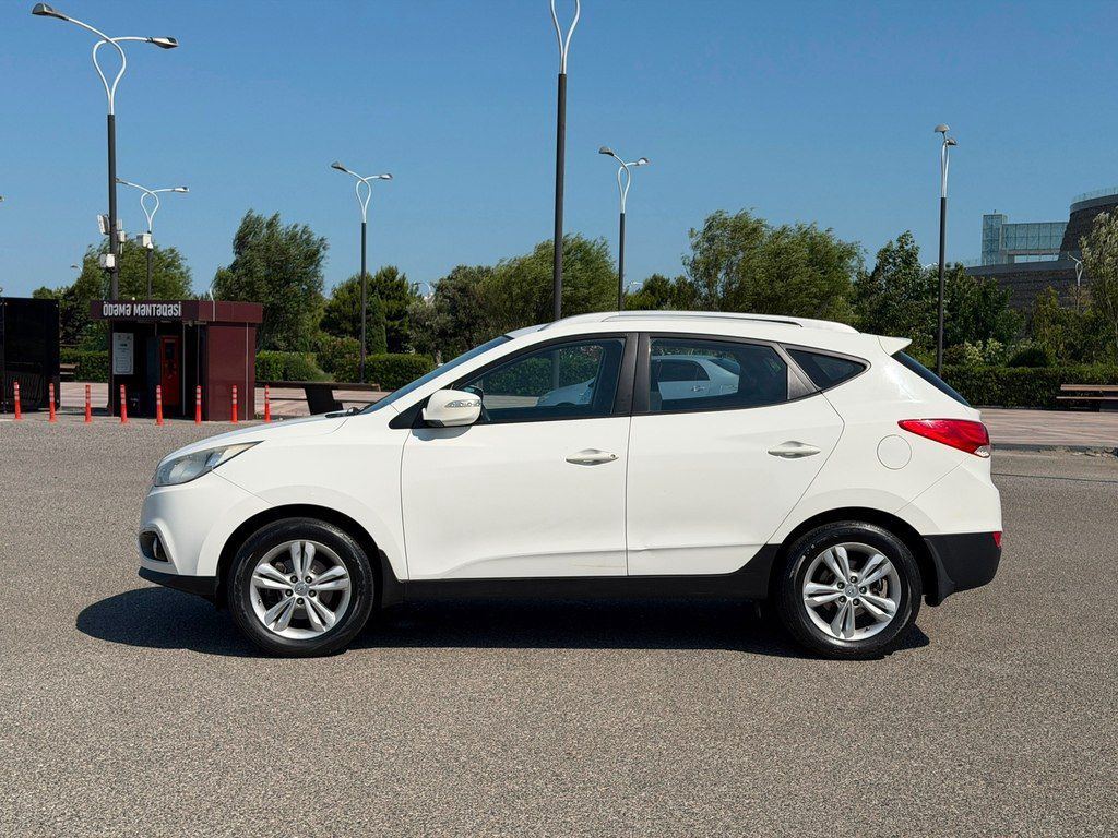 Hyundai ix35, 2.0 L, 2012 il, 205 000 km — Avtomobillər, Bakı (6)