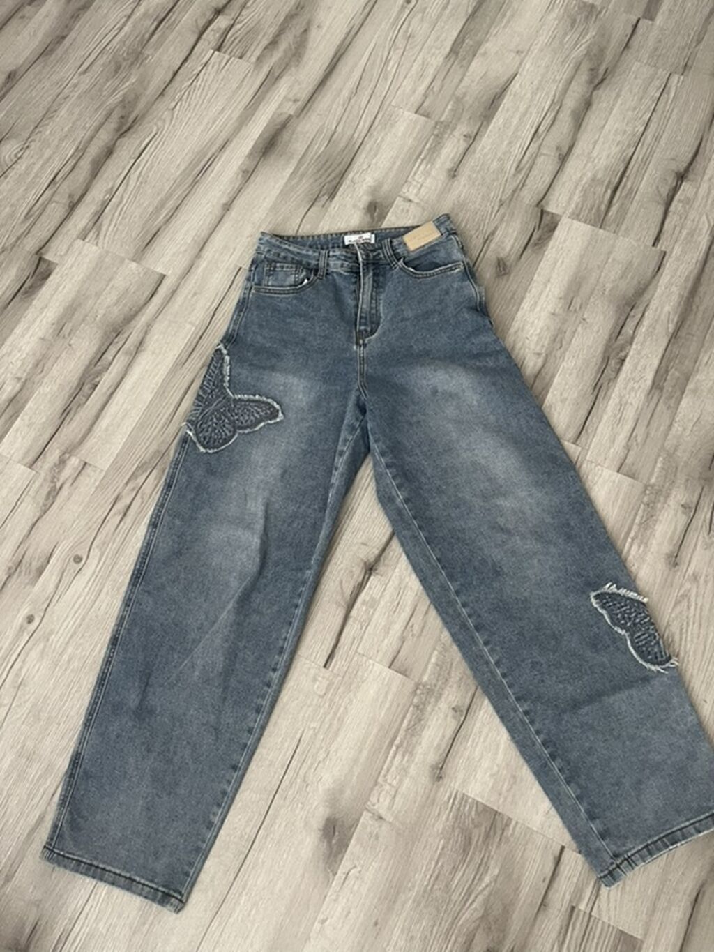 Məhsul: BLACK COCO brendinin qadın jeans şalvarı - Model: Geniş kəsim — Şəxsi əşyalar, Digah