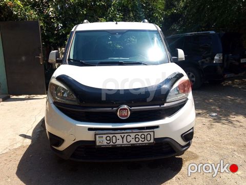 Fiat Doblo: 1.3 l | 2016 il 351472 km Van/Minivan
