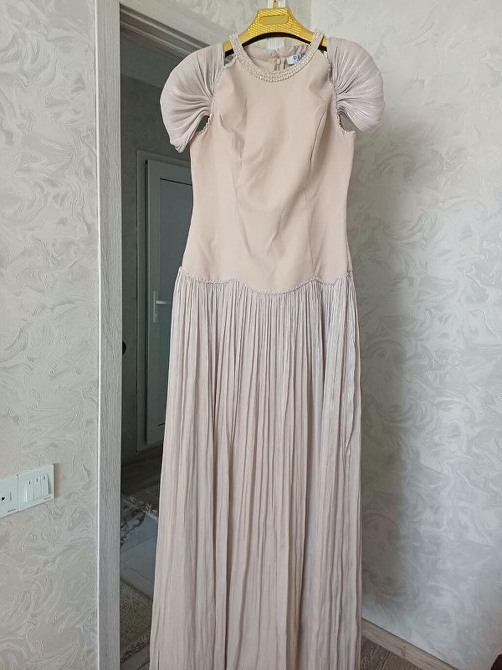 Ziyafət Maxi Don – pudra/çəhrayı tonlarda - Model: yuxarı hissəsi — Şəxsi əşyalar, Bakı (4)