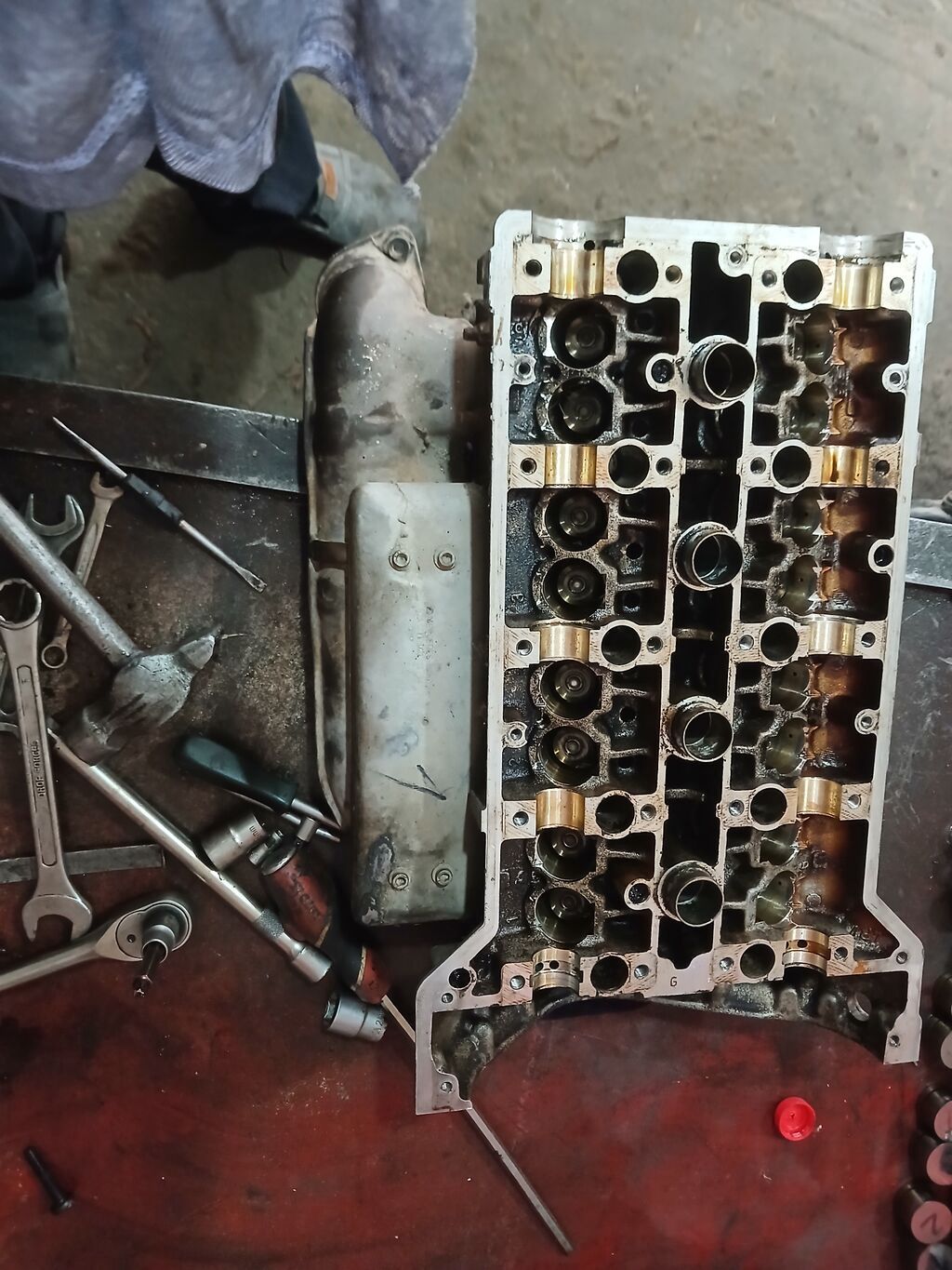 Mersedes 111 2 motor qalifkasi hersey ustunde salniklerne kimi — Ehtiyat hissələri, Quba