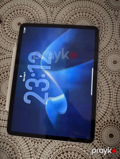 Apple iPad Pro (qələm ilə 600, tək ipad 500 ) - Model: iPad Pro — Bakı
