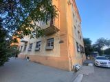Satılır 2 otaqlı köhnə tikili 50 m² — Azad