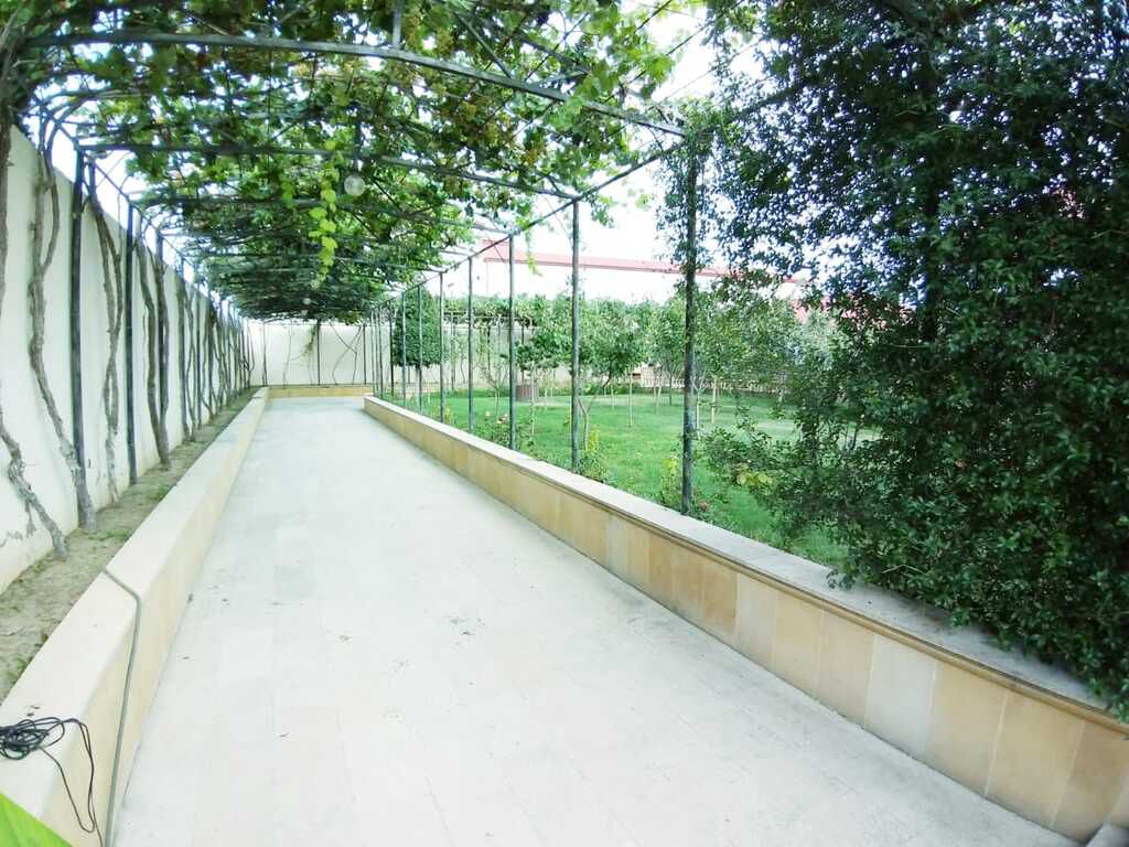 Satılır 5 otaqlı həyət evi/bağ evi 500 m² — Ev, villa, Bakı (7)