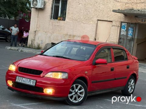 Opel Astra, 2000 il