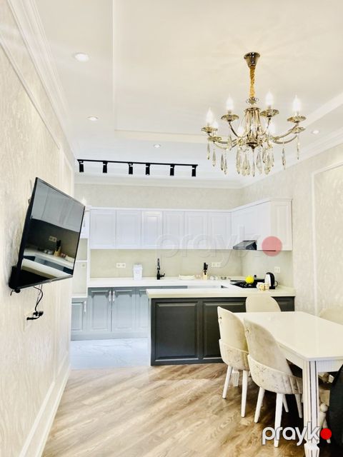 İcarəyə verilir 3 otaqlı yeni tikili 90 m²