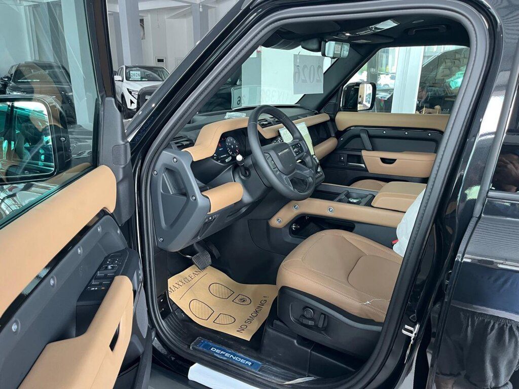 Land Rover Defender, 3.0 L, 2026 il, yeni — Avtomobillər, Bakı (9)