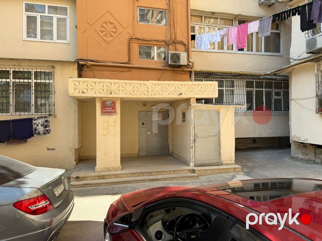 Satılır 3 otaqlı köhnə tikili 80 m² — Mənzil, Bakı (2)