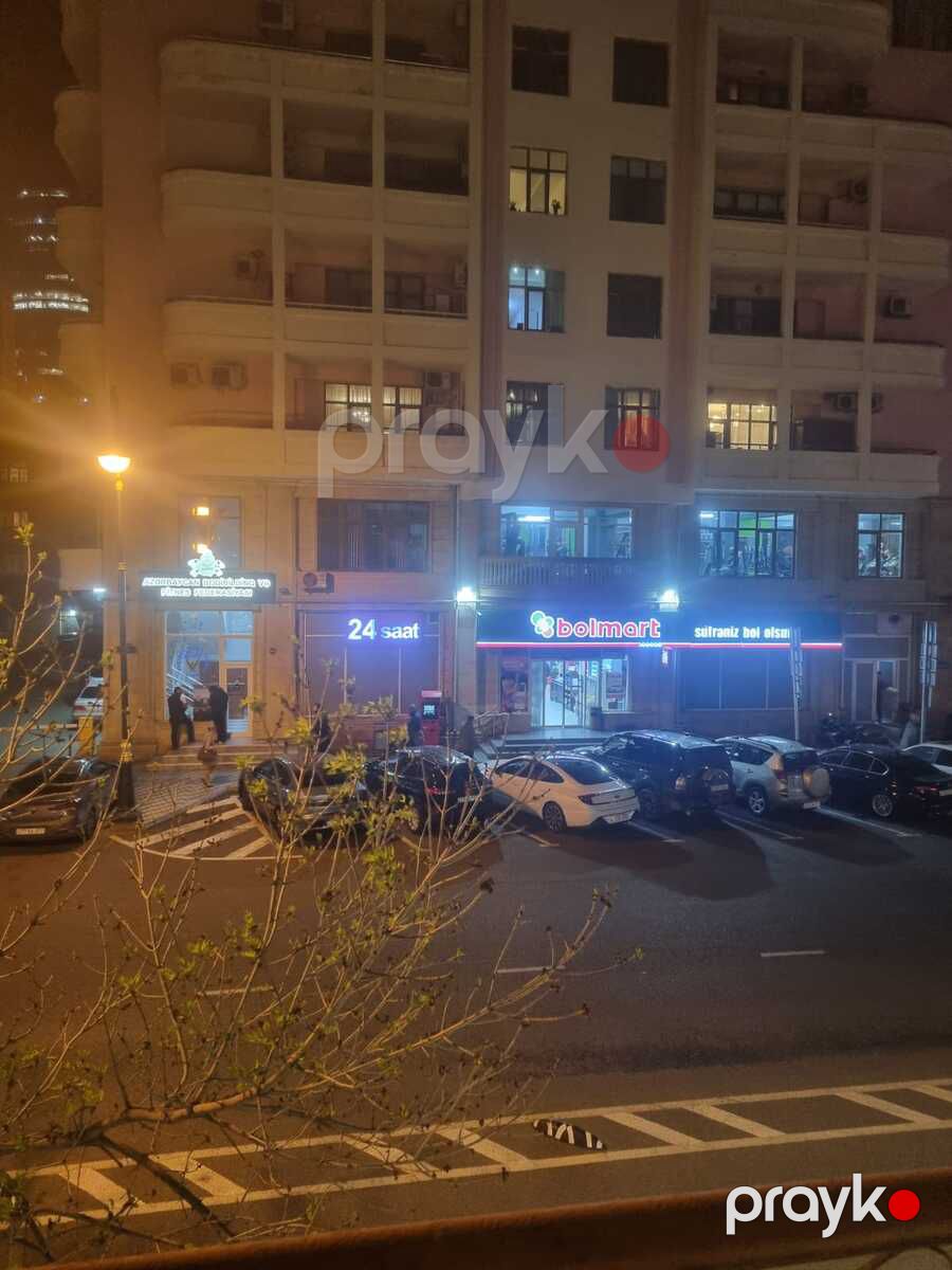Satılır 3 otaqlı köhnə tikili 78 m² — Mənzil, Bakı (3)