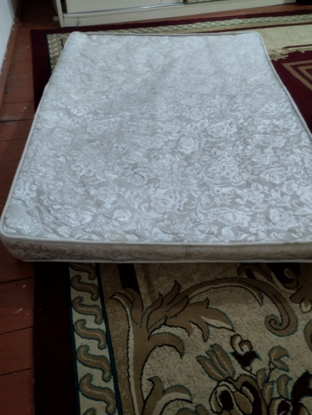 2 kišilik yataq üçün matras yaxşı veziyyetdedi, isteyen zeng vursun - — Matraslar, Şəki (2)