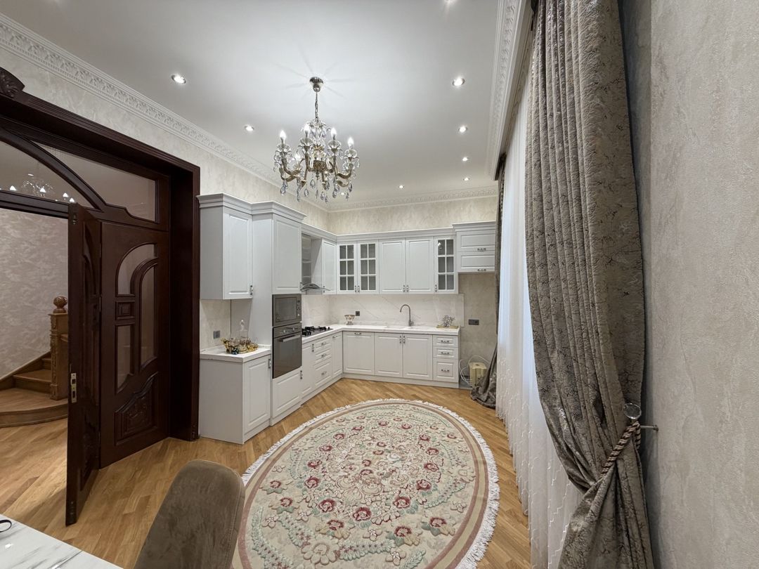 Satılır 6 otaqlı həyət evi/bağ evi 550 m² — Ev, villa, Bakı (12)