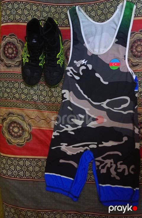 İdman dəsti, Asics