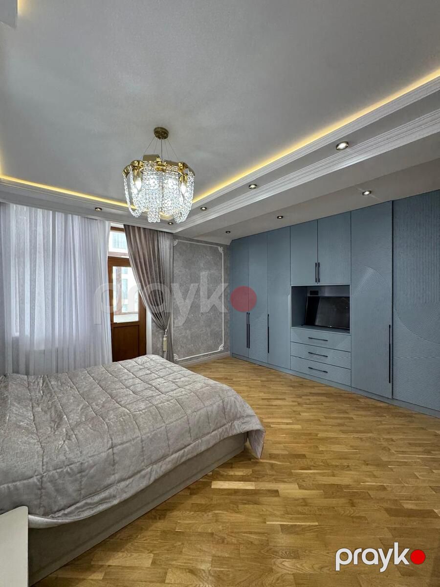Satılır 4 otaqlı yeni tikili 240 m² — Mənzil, Bakı (9)