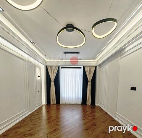 Satılır 2 otaqlı yeni tikili 80 m²