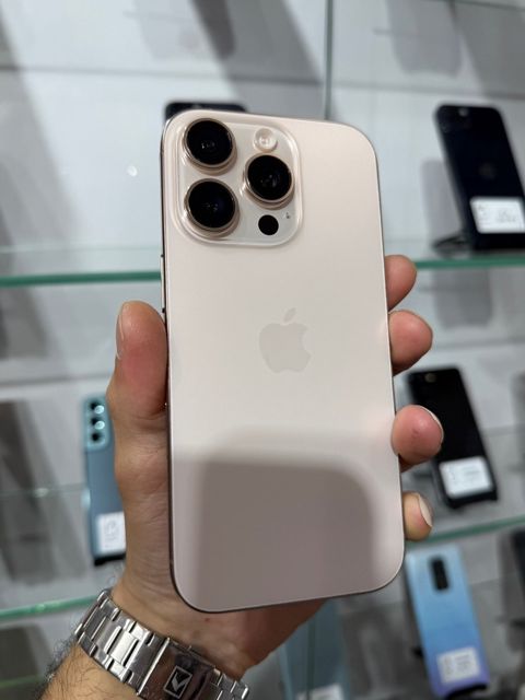 Apple iPhone 16 Pro Desert Titanium 128GB/8GB