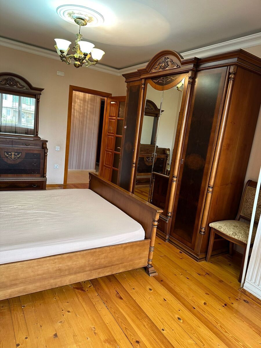 Satılır 3 otaqlı köhnə tikili 90 m² — Mənzil, Bakı (9)