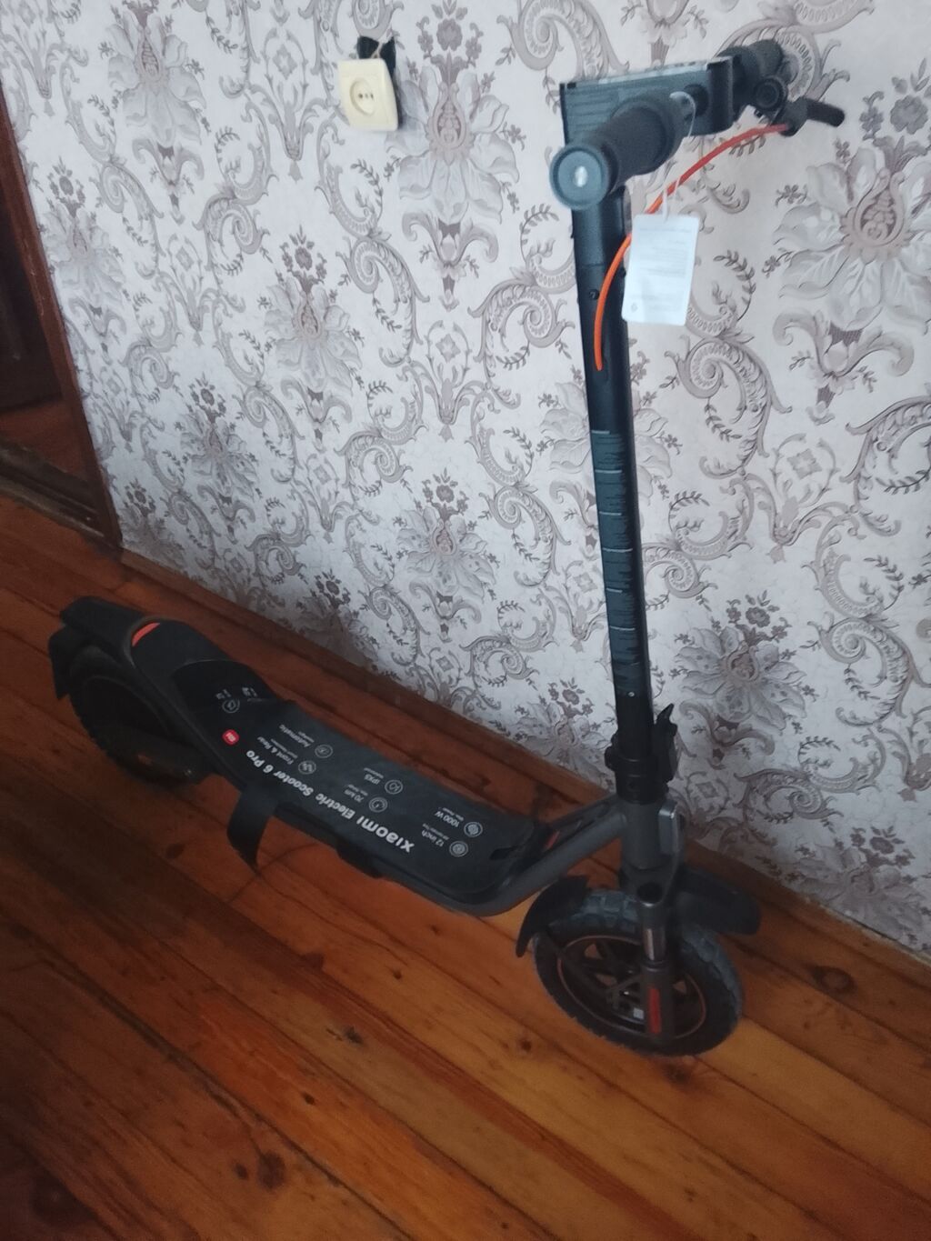 Yeni Elektrik samokat > 12", > 1000 Vt, 16 - 25 km/s, Pulsuz çatdırılma