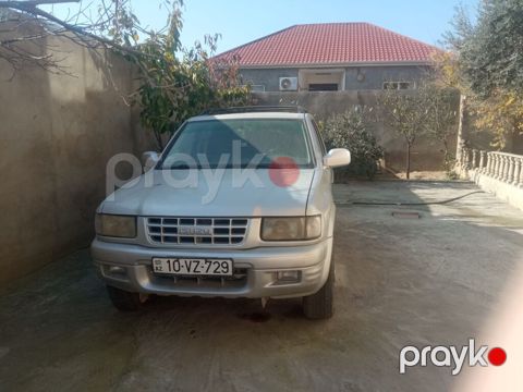 Isuzu Rodeo/Amigo (təxmini 1998–2002 buraxılışı) SUV - Kuzov: 5