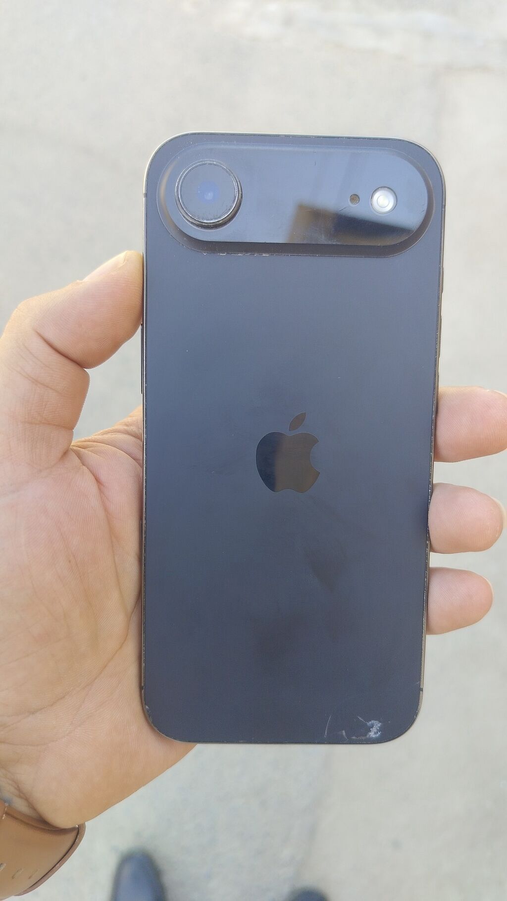 IPhone Air, 1 TB, Black Titanium, Barmaq izi, Simsiz şarj, Face ID — Apple iPhone, Pirəkəşkül (5)
