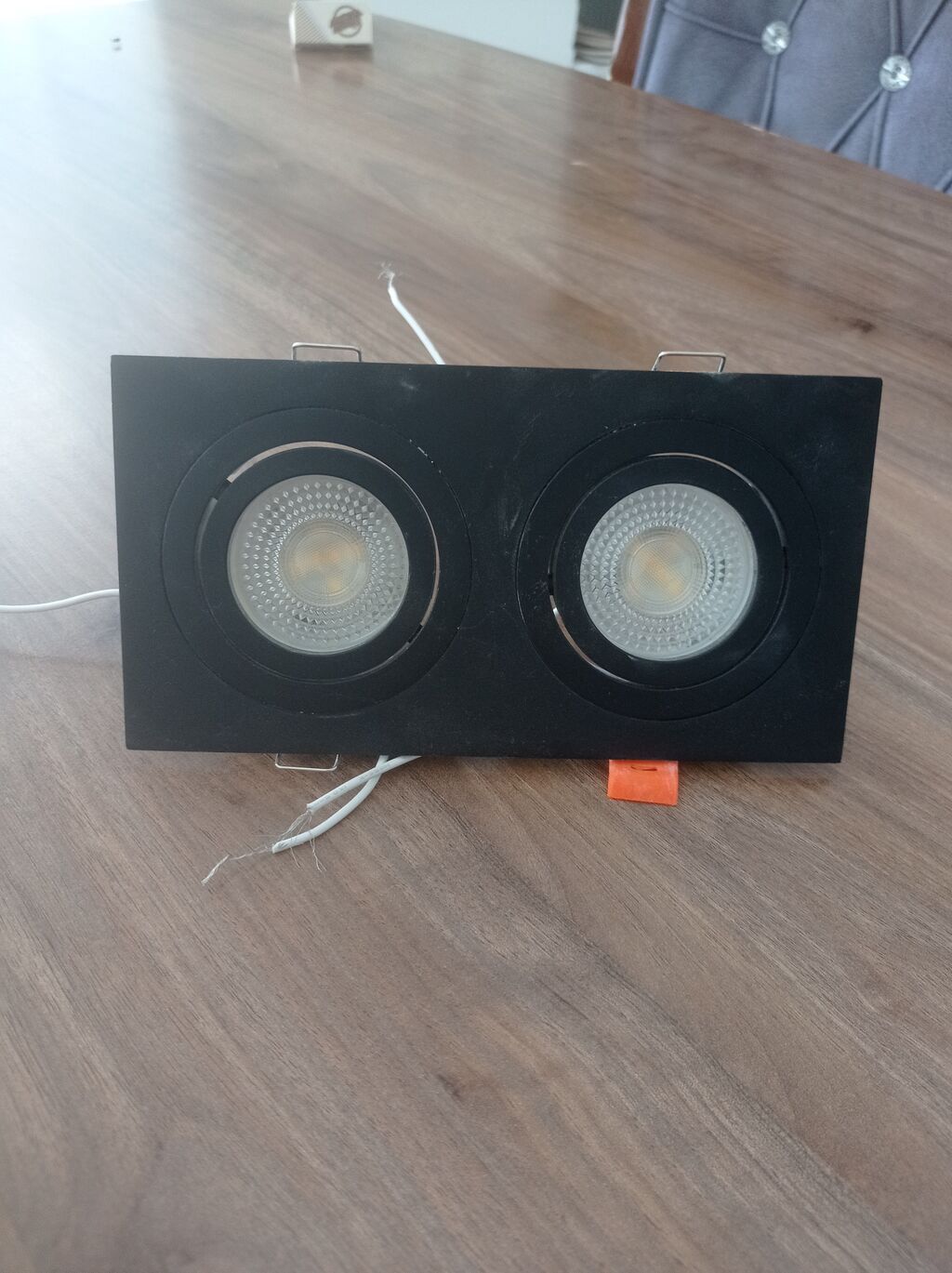 İkiqat spot LED tavan işığı - Növ: daxili tavan üçün iki lampalı spot