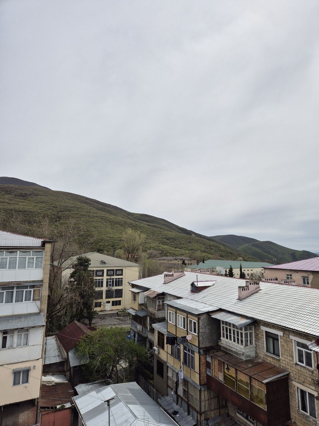 Satılır 2 otaqlı köhnə tikili 41 m² — Mənzil, Şəki (5)