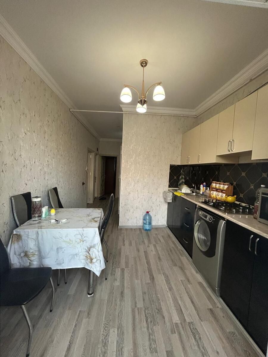 Satılır 2 otaqlı köhnə tikili 65 m² — Mənzil, Bakı (11)
