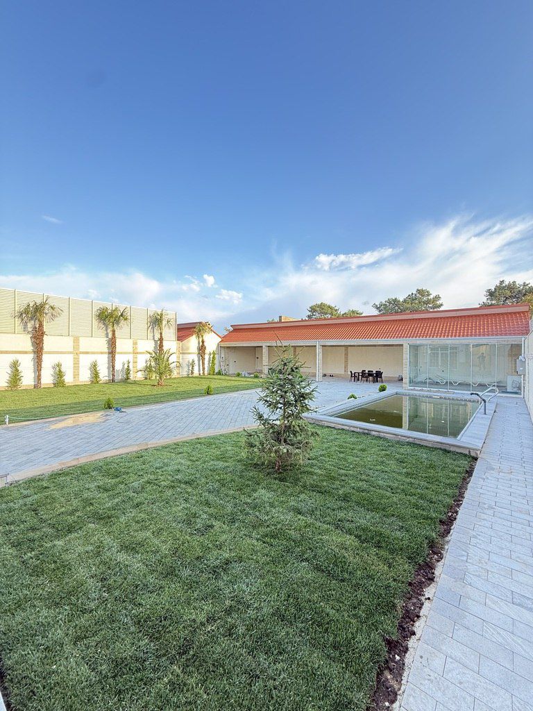 Satılır 5 otaqlı həyət evi/bağ evi 300 m² — Ev, villa, Bakı (3)