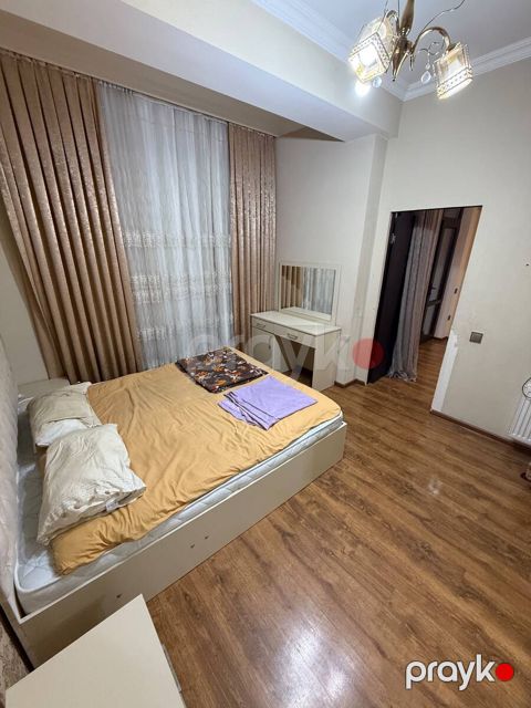 İcarəyə verilir 3 otaqlı yeni tikili 100 m²