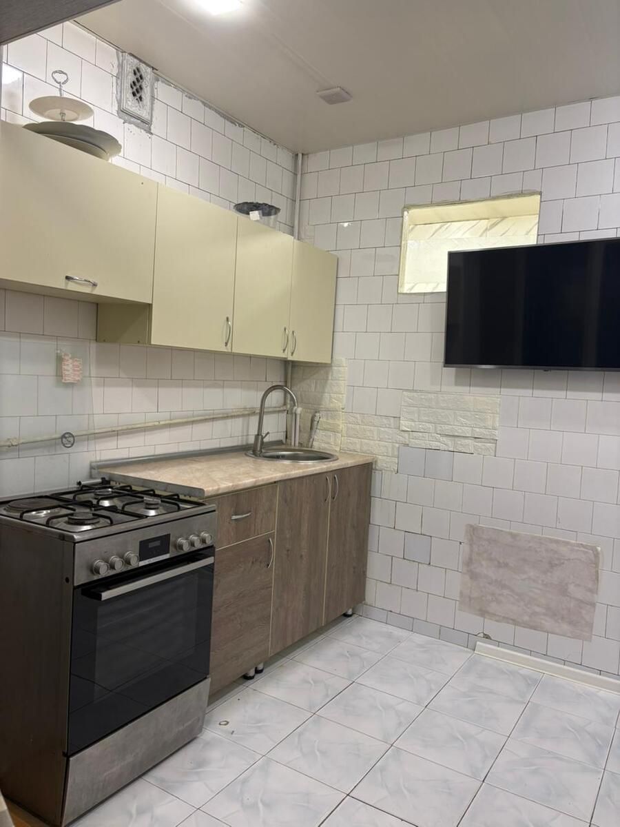 İcarəyə verilir 3 otaqlı köhnə tikili 75 m² — Mənzil, Bakı (9)