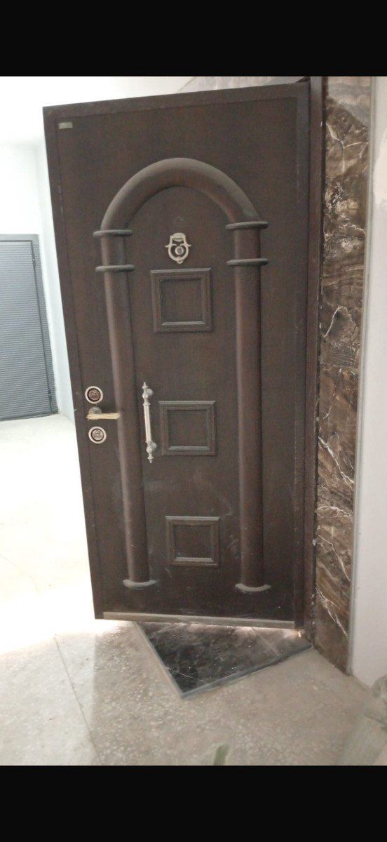 Qapı — Təmir və inşaat, Bakı