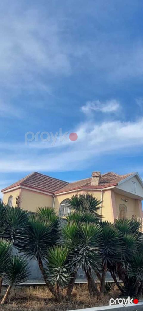 İcarəyə verilir 4 otaqlı həyət evi/bağ evi 150 m²