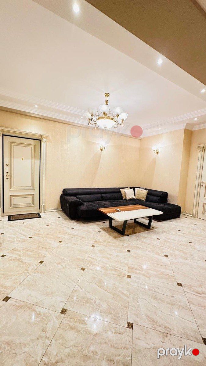 Satılır 3 otaqlı yeni tikili 169 m² — Mənzil, Bakı (2)