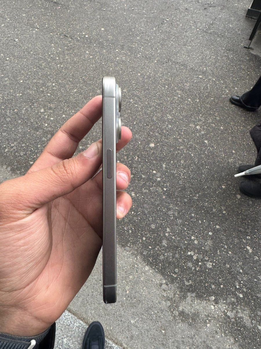 Apple iPhone 15 Pro Natural Titanium 256GB/8GB — Telefonlar və qadjetlər, Bakı (2)