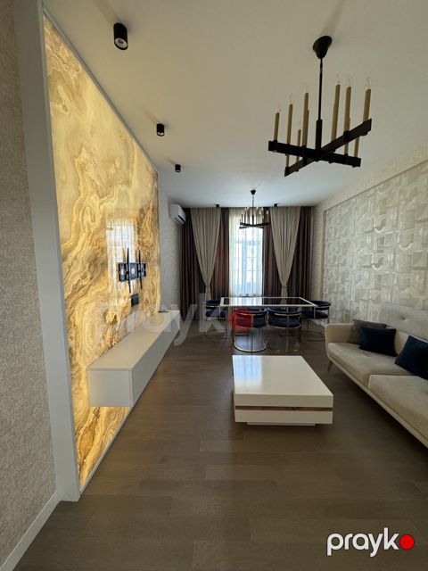 Satılır 3 otaqlı yeni tikili 119.5 m²