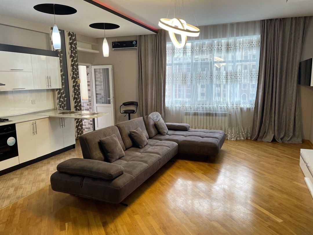 Satılır 3 otaqlı yeni tikili 130 m² — Mənzil, Bakı (2)