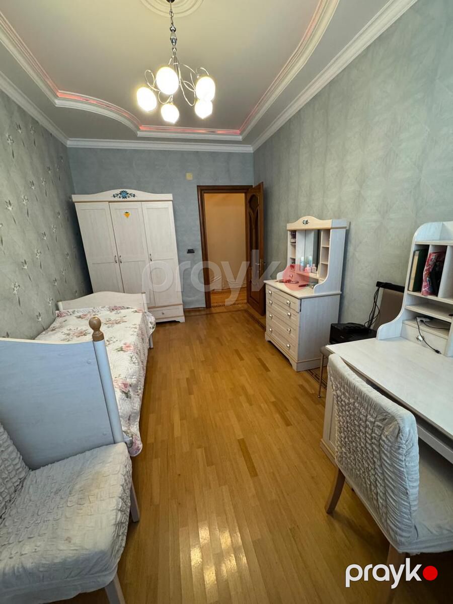 Satılır 4 otaqlı yeni tikili 180 m² — Mənzil, Bakı (10)