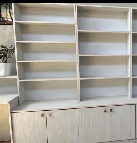 ✅2 eded vitrin dolabı biri 75 AZN satılır Dərinlik 50 sm, hündürlük