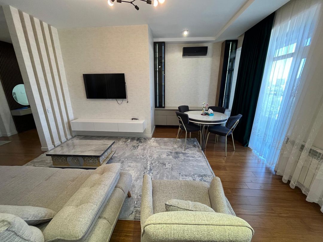 İcarəyə verilir 3 otaqlı yeni tikili 110 m² — Mənzil, Bakı (8)