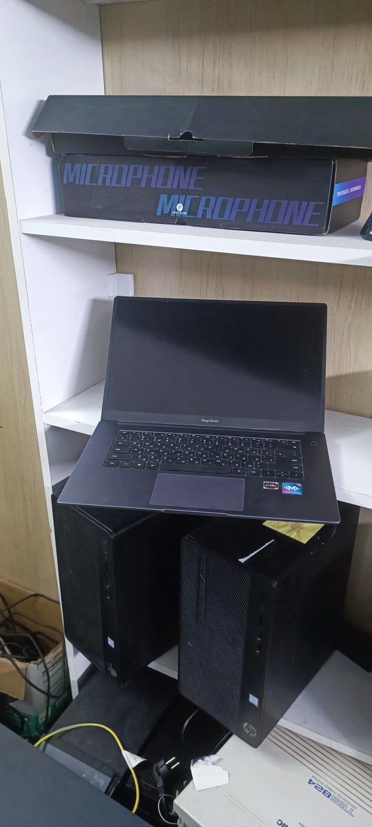 Huawei MagicBook — Ryzen 5 3500U, 8 GB RAM, 256 GB SSD — Lenovo, Bakı (3)