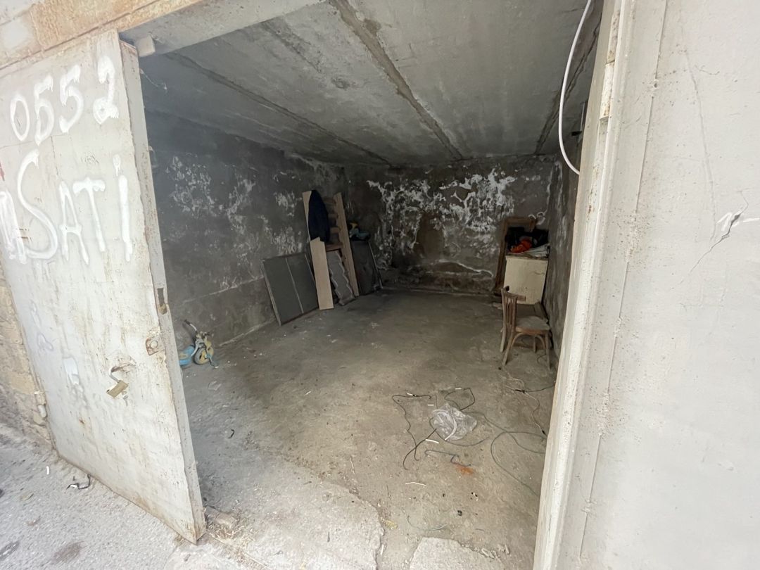 Qaraj icarəyə verilir, Mir Cəlal küç. — Daşınmaz əmlak, Bakı
