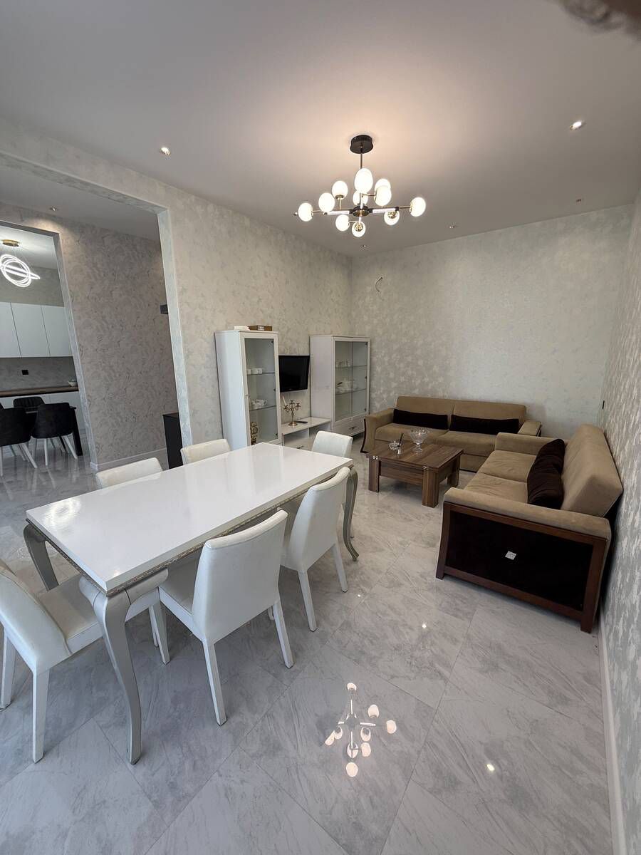 Satılır 4 otaqlı həyət evi/bağ evi 130 m² — Ev, villa, Bakı (11)