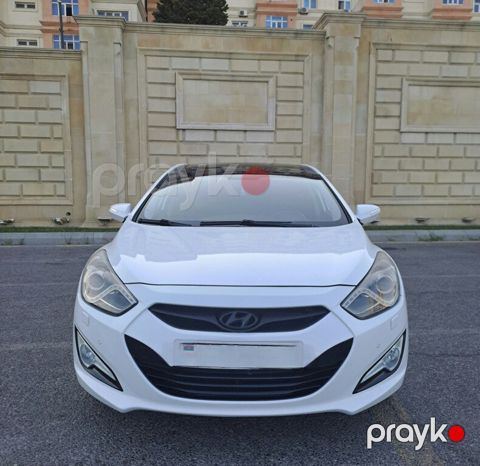 Hyundai i40, 2.0 L, 2012 il, 192 000 km