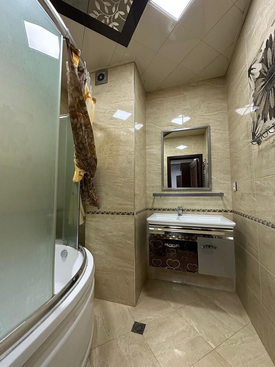 İcarəyə verilir 3 otaqlı yeni tikili 118 m² — Mənzil, Bakı (11)