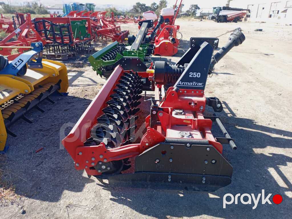 Dik bıçaqlı Frez 250 sm, 2025 il — Aqro texnikası, Bakı (4)