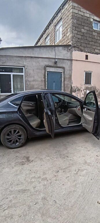 Nissan Sentra, 1.8 L, 2012 il, 266 000 km — Avtomobillər, Bakı (5)