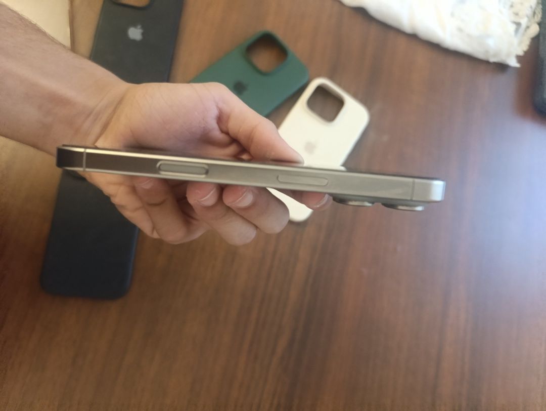 Apple iPhone 16 Pro Natural Titanium 128GB/8GB — Telefonlar və qadjetlər, Bakı (6)